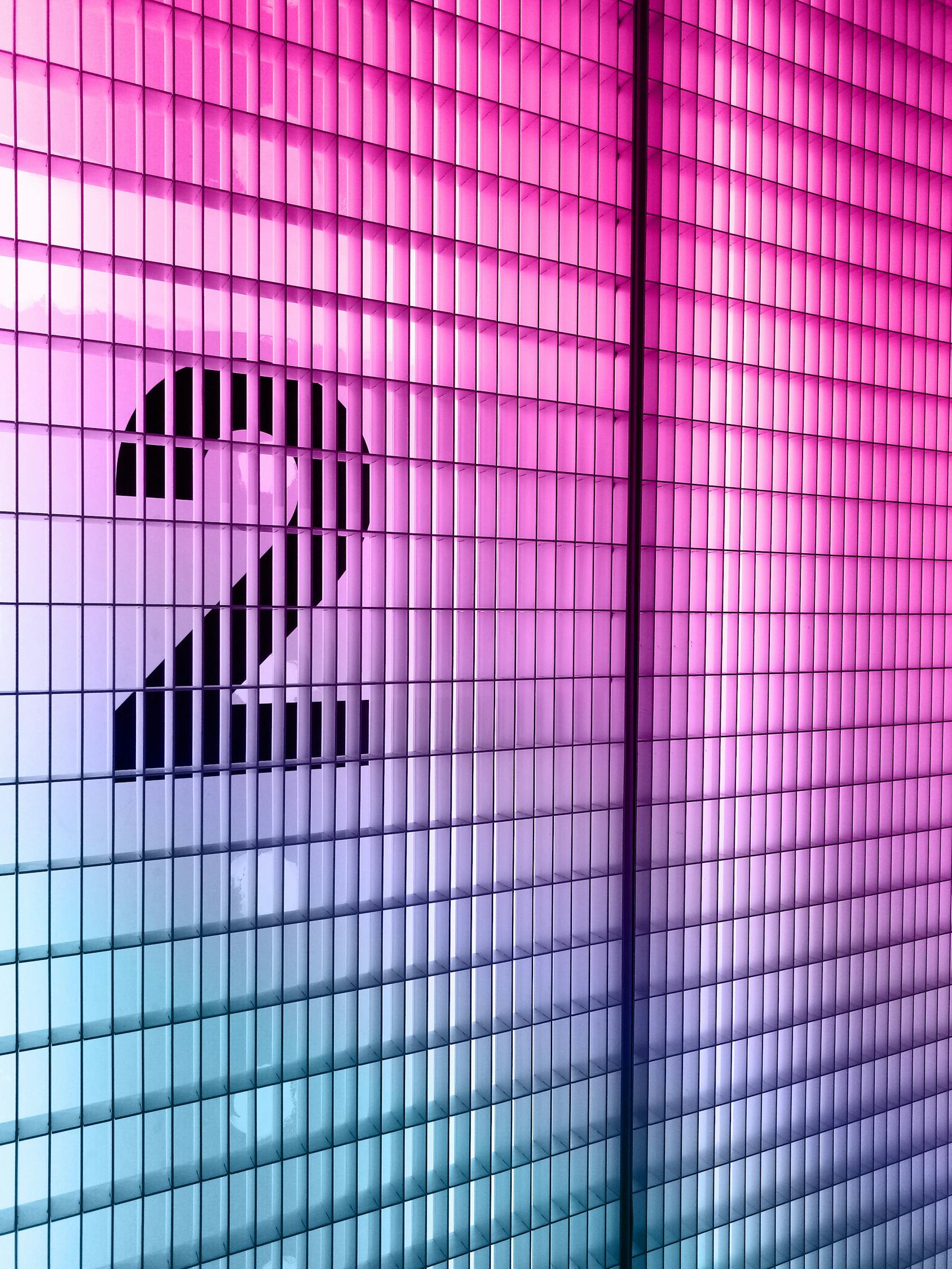 在线平面设计重塑创意产业未来